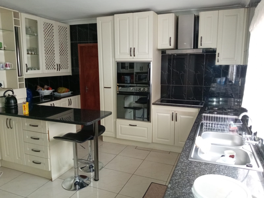 3 Bedroom Property for Sale in Oranjeville Free State